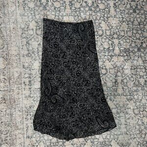 Vintage black & white paisley print midi skirt
